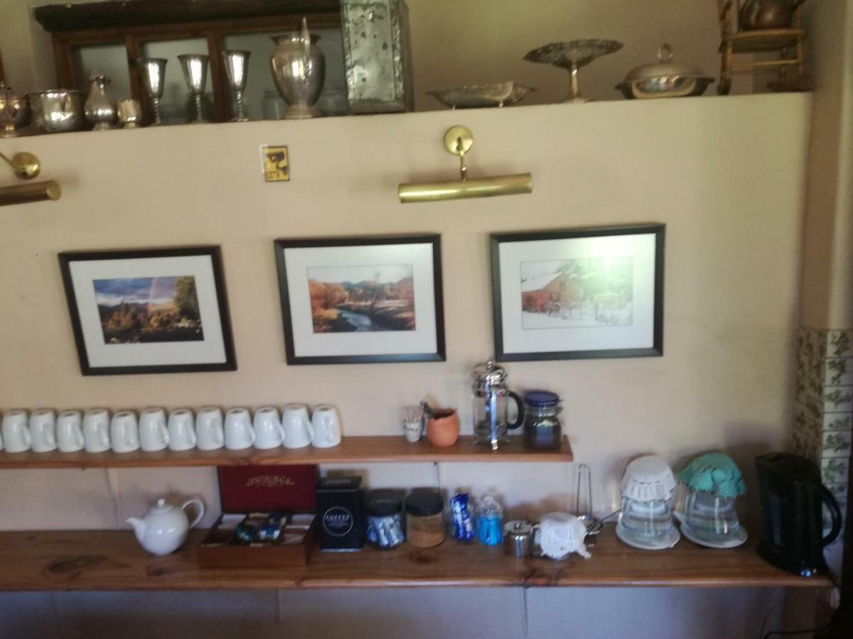 Walkerbouts Inn Rhodes エクステリア 写真